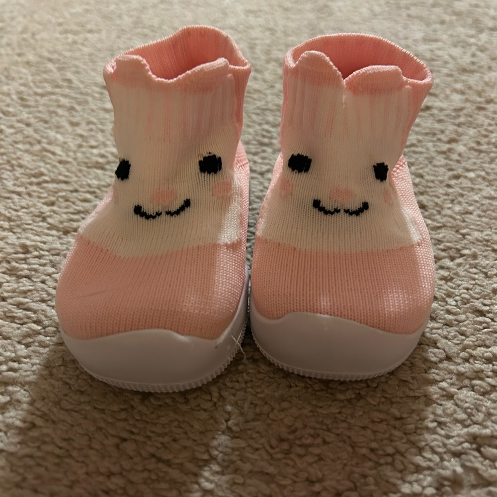 Baby sock shoes